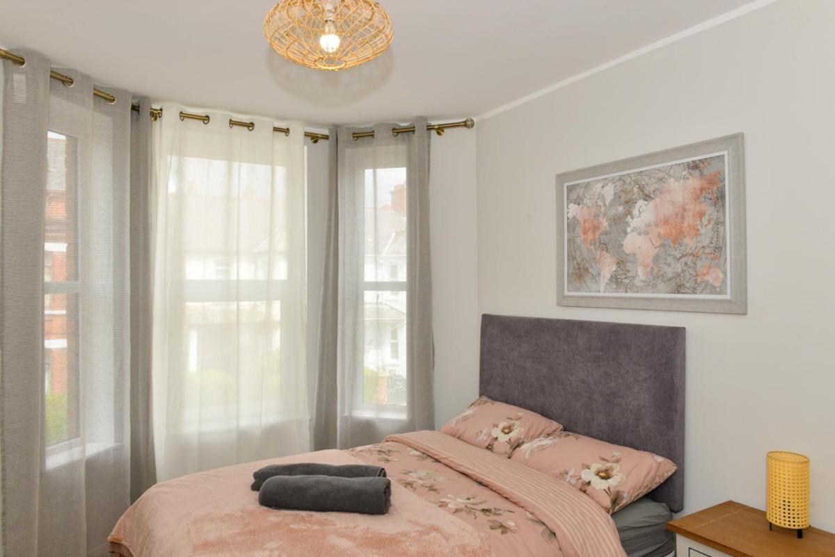 Appartement Esterville 1 And 2 Bedrooms Hot Tub Availability Belfast